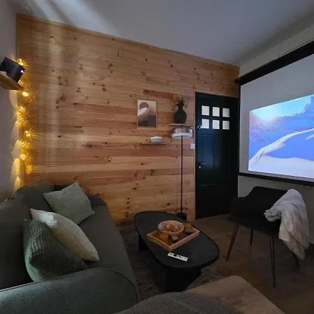 Coeur De Seve | Jacuzzi & Sauna - The Sylvestre *