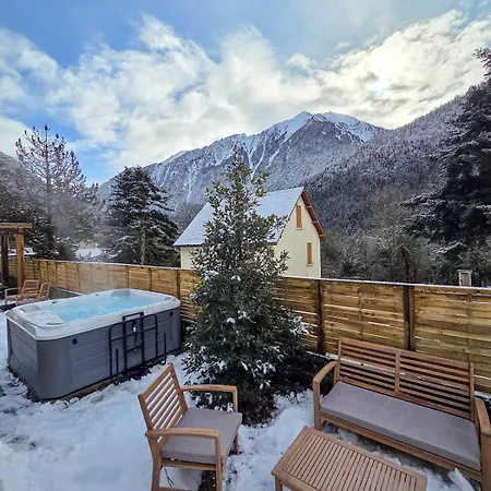 Coeur De Seve | Jacuzzi & Sauna - The Sylvestre *